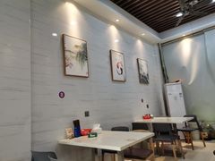 大堂-长平老姿娘夜粥(平东一街店)