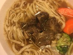 -康师傅私房牛肉面(马泉营奥莱店)