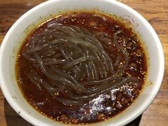 万记特色酸辣粉-万记麻辣烫国展总店