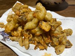 椒盐蘑菇-海荣锅贴馆(五味十字店)