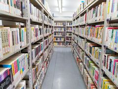 -上海市静安区图书馆(新闸路馆)