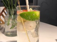 白富美荔枝气泡果饮-伊斯坦布尔土耳其清真咖啡餐厅