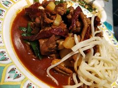 -楼兰古丽·新疆拌面·清真(华阳城店)