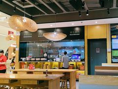 -胡子大厨·超级小炒肉(晶耀前滩店)