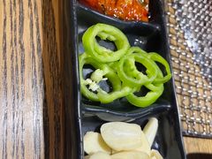 -鑫釜山海鲜烧烤(鑫丰国际店)