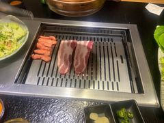 -臻牛烤肉