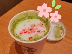 樱花草莓茶拿铁-星巴克臻选(广州东山锦轩店)