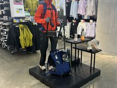 -迪卡侬(大英山店)
