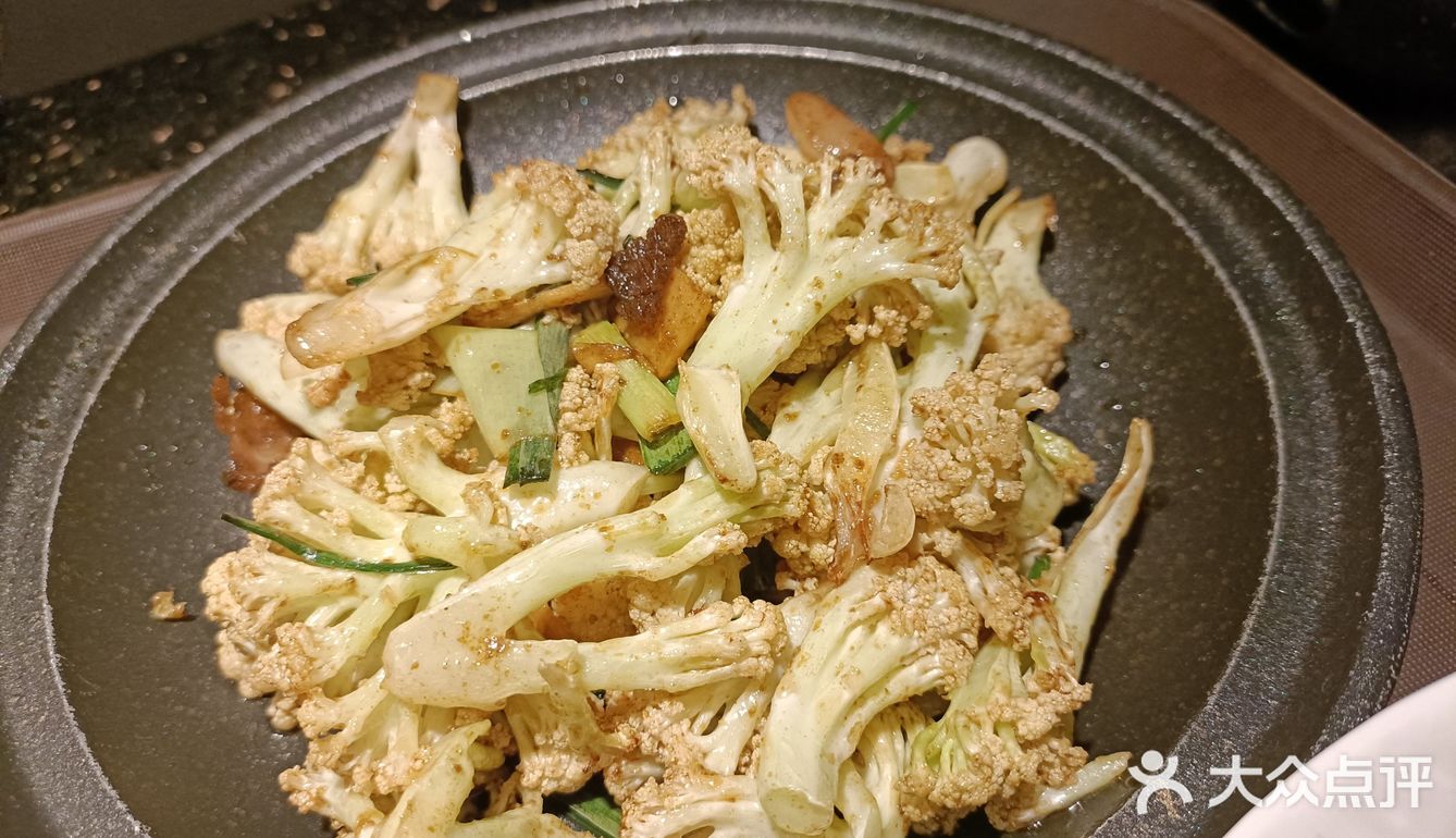 丰庄人气爆棚本帮菜