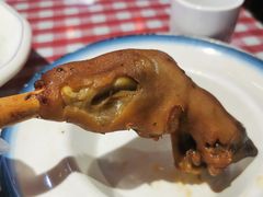 大铁锅炖羊蹄-王村姑老土炕莜面村(桥东店)
