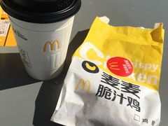 -麦当劳(中二横路店)