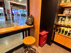 -星巴克(杭州东站东到达店)