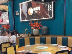 -黄泥岗·地道湖北菜(奥特莱斯店)