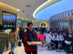 -奈雪的茶(亨特国际广场店)