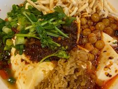 渝味牛肉豆花-宽窄巷成都菜(青岛路万达广场店)
