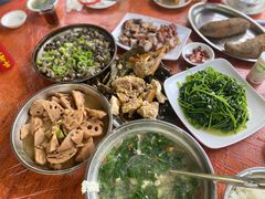 -御霞苑泥烩鸡休闲农庄