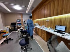 -上海仁爱医院口腔科 · 种植