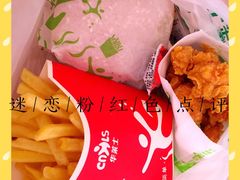 -华莱士·全鸡汉堡(艳粉店)
