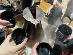 -果松木炭酸菜铜火锅·外婆参鸡汤