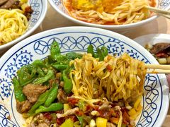 -李与白包子铺(桐梓林店)