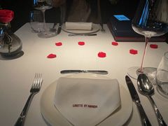 -弦月窗LUNETTE BY AMANDA(复兴路店)