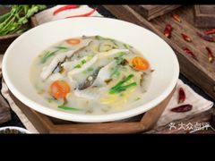 -玖鲜小笼(中山广场店)