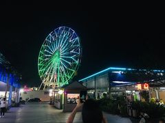 -亚龙湾8号(丁村万人海鲜广场店)