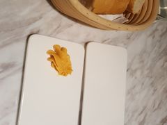 -La Mer Restaurant & Lounge