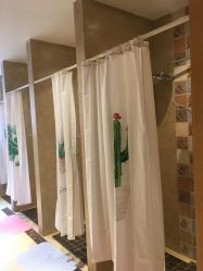 -静待花开瑜伽尊巴会馆