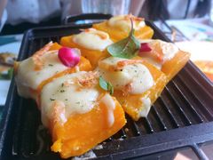 樱花虾芝士南瓜-蜜桃花开·中西融合菜E&W(南长街店)