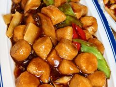 红烧日本豆腐-福荣居褡裢火烧京味家常菜(西四店)