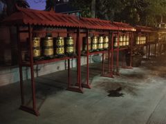 -护国法轮寺