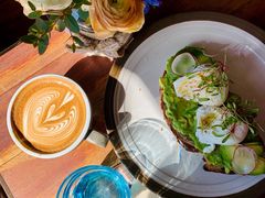 牛油果温泉蛋吐司-O'mills Sourdough Bakery&Bistro(永嘉路店)
