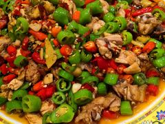 -乡土特色.冷锅鱼.牦牛肉汤锅