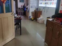 -小六农家乐(崇明西沙湿地店)