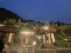 -中铁花水湾温泉酒店(大邑店)
