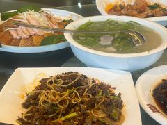 -瑞丰园庭院餐厅·白族传统家常菜