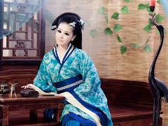 -九月鹰飞汉服摄影工作室