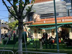 -星巴克(上海长宁来福士1F店)