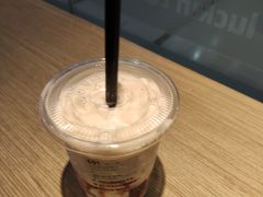 小雪荔枝瑞纳冰-瑞幸咖啡(中国凤凰大厦店)