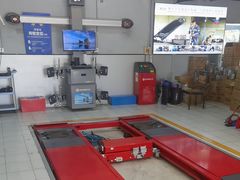 -捷之洁·米其林轮胎汽车维修保养(浦江镇江月路店)