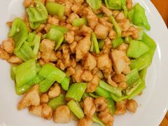宫保鸡丁-聚发号清真菜馆