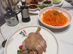 -梅利汴京烤鸭•开封豫菜地标店(东司门店)