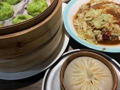 蟹黄吸管汤包-隆喜元鱼汤包·海鲜(中联广场店)