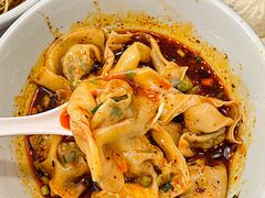 -李与白包子铺(桐梓林店)