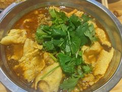 -柳州肥姨妈大骨螺蛳粉(江宁万达店)