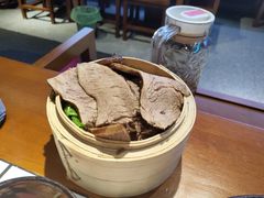 豆瓣卤牛肉-三耳火锅(洪崖洞店)