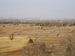 -汉长安城未央宫国家考古遗址公园