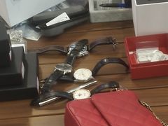 -沐渔二手奢侈品黄金手表包包回收·中古店(广州塔店)