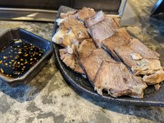 -破瓦寒窑·地摊烤羊排